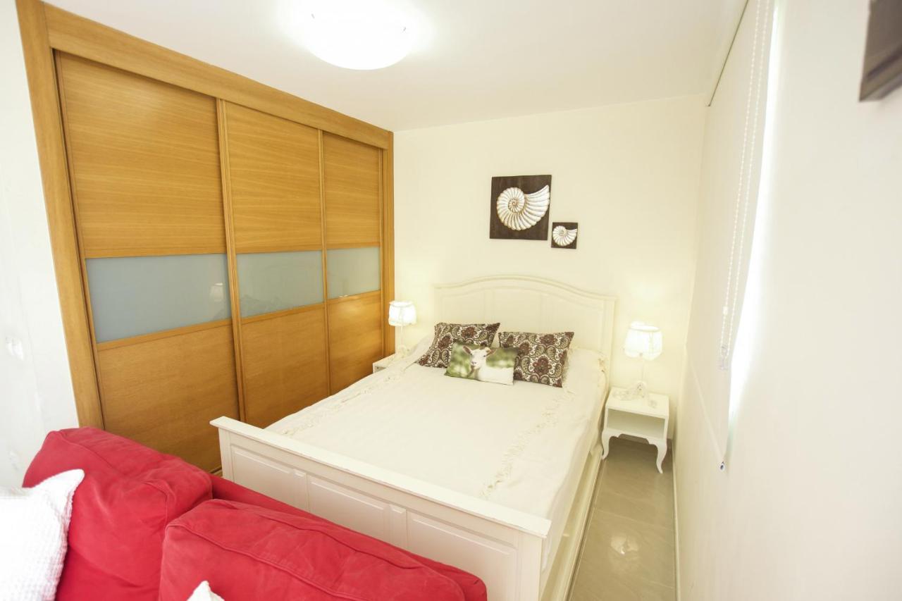 Book Jet - Hibiscus Beach Front Коста Калма Экстерьер фото