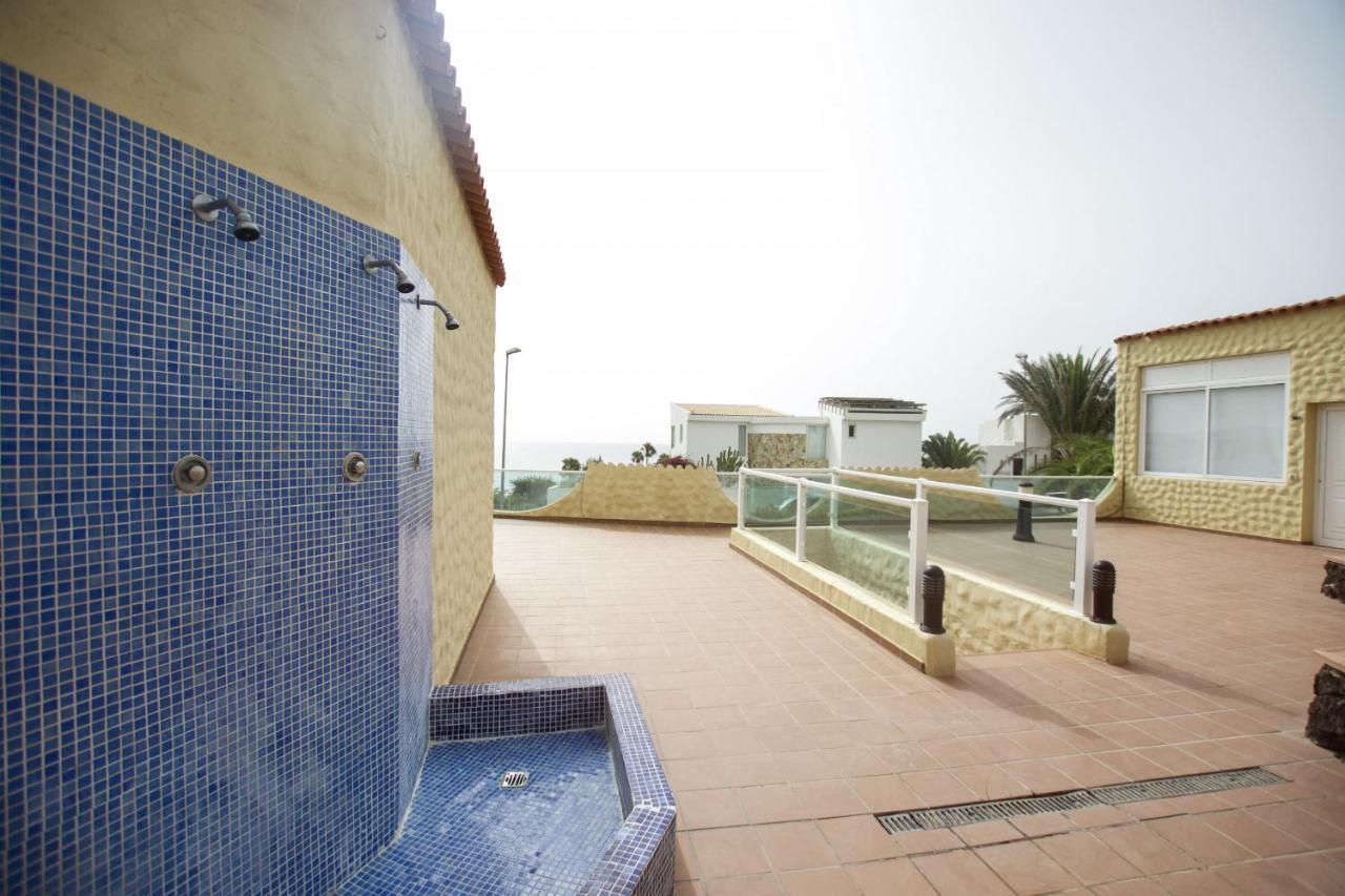 Book Jet - Hibiscus Beach Front Коста Калма Экстерьер фото